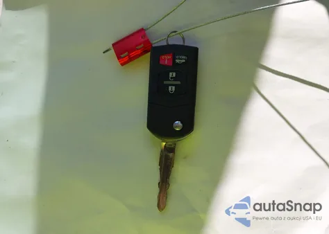 2013 Mazda Mazda3 I Sv z USA, uszkodzony, nr VIN JM1BL1TF4D1810513